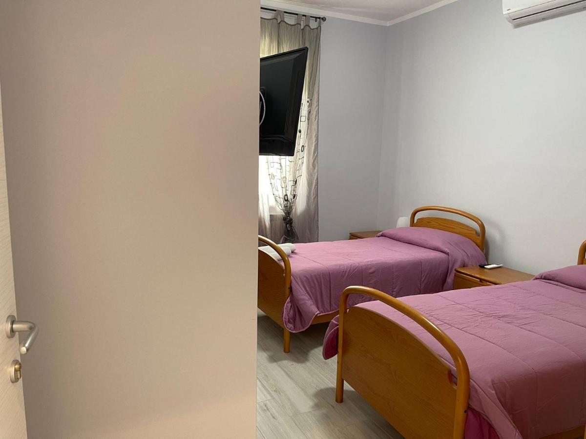 Sweet Stay Fiumicino Bagian luar foto
